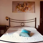 Il Borgo Della Marinella
