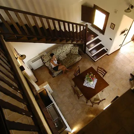 Il Borgo Della Marinella منزل ريفي