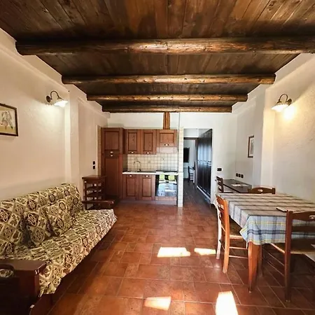 Il Borgo Della Marinella منزل ريفي