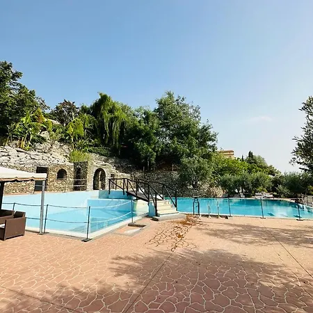 Il Borgo Della Marinella منزل ريفي أمانتيا