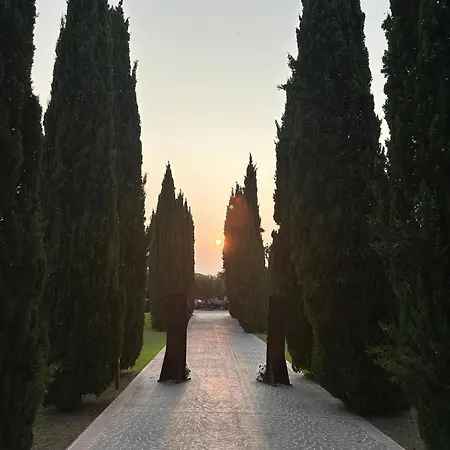 Il Borgo Della Marinella