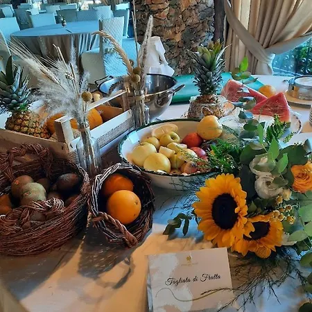 Il Borgo Della Marinella