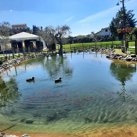 Il Borgo Della Marinella * أمانتيا