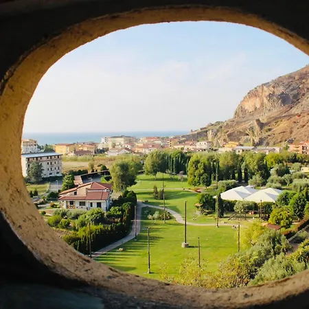 Il Borgo Della Marinella