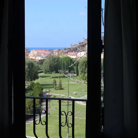 منزل ريفي Il Borgo Della Marinella أمانتيا